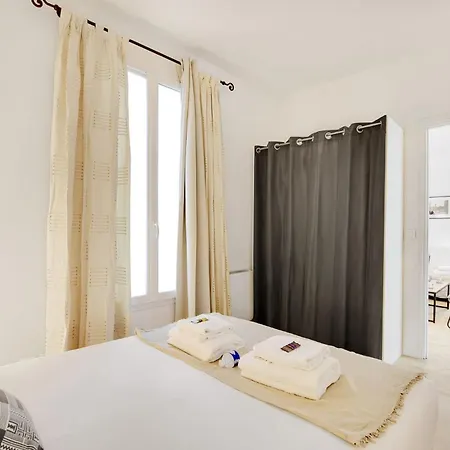 Parisien Pour 4, Près De Montmartre Appartamento