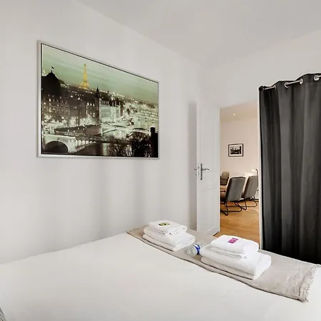Parisien Pour 4, Près De Montmartre Appartamento