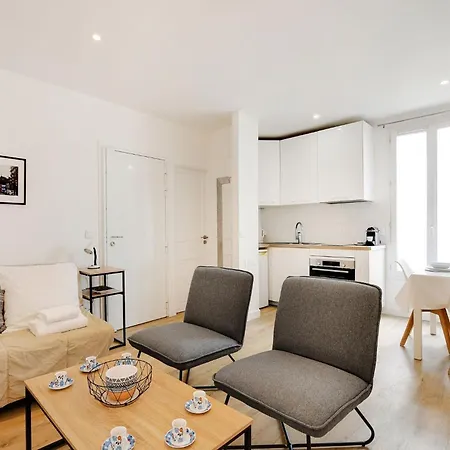 Appartamento Parisien Pour 4, Près De Montmartre Parigi