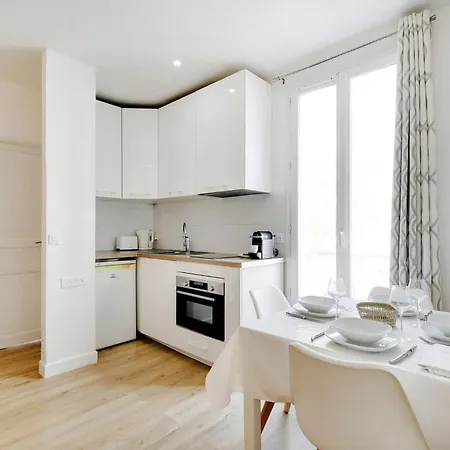 Appartamento Parisien Pour 4, Près De Montmartre Parigi